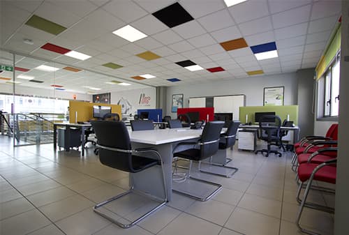 https://en.azerouno.it/wp-content/uploads/2021/10/trasferimento-nuovi-uffici.jpg